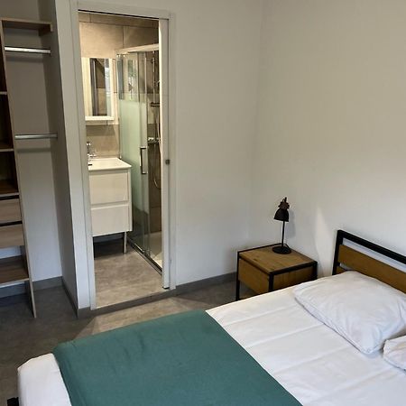 Chambre Avec Salle D'Eau Privee Dans Appartement Partage 200 M Du Tram มงต์เปอลิเยร์ ภายนอก รูปภาพ